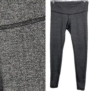 Lululemon Black & White Herringbone Wunder Unders size 8